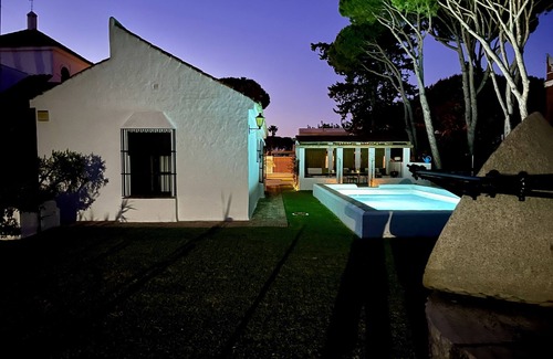 Cabo Roche Villa | Dar Albaida. Beautiful traditional andalus style house by the beach