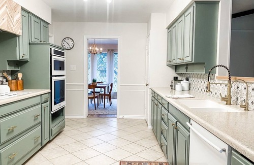 Highland Village House | Darling Mid-Century Ranch on Quiet, Large Lot
