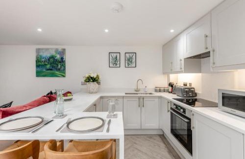 Luddesdown House | Darnley Lodge