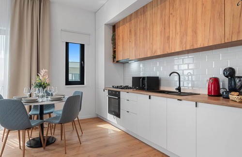 Tunari Apartment | Darwin Apartments