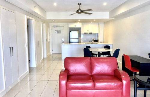 Darwin City Centre Apartment | Darwin City Apartment with Sea View