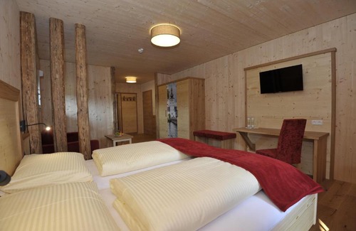 Pinsdorf Hotel | Das Dorfhotel Engl-Grafinger