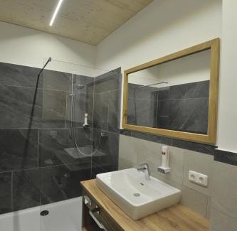Pinsdorf Hotel | Das Dorfhotel Engl-Grafinger