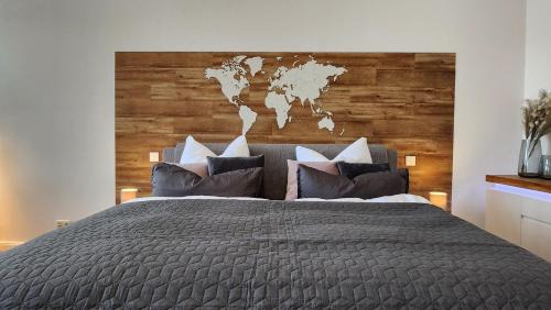 Schwerin Apartment | Das Ferienapartment Alexandrine direkt am Pfaffenteich mit eigenem Parkplatz
