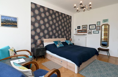 Velden am Worther See Apartment | Das Karawankenplatz! Haus der Geschenke-Carinthia
