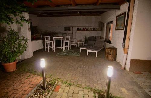 Weiden am See Apartment | Das Tulpen Apartment