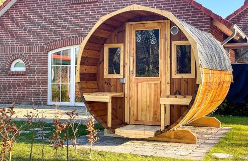 Hage House | Dat Fleetenkiekerhus 1