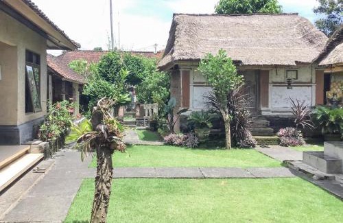Singapadu Tengah Hotel | DATON HOUSE near Bali Zoo Ubud Mitra RedDoorz