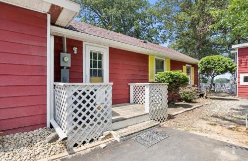 Monticello House | Dave's Last Resort-House on the Lake home