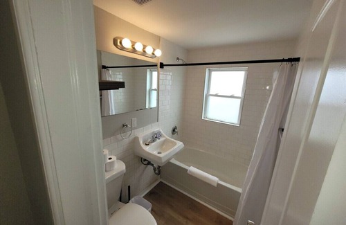 Joslyn Castle Apartment | Davenport Dwellings 14-3Bd 2Bath in Midtown