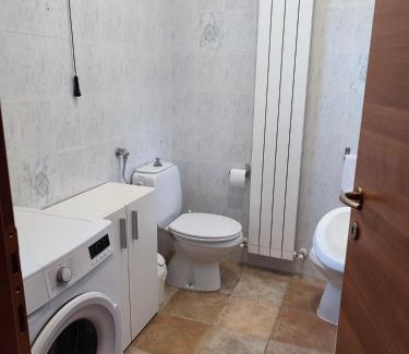 Roseto degli Abruzzi House | DaVi' casa vacanze. Un sogno immerso nel verde !
