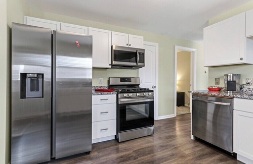 Como House | David s Vacation Escapes Cottage Sleeps 6