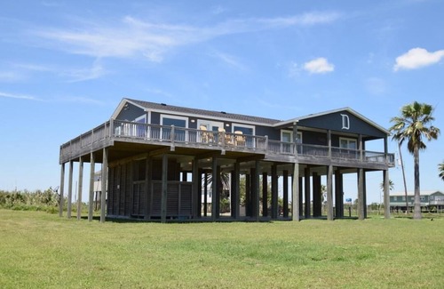 Galveston House | Davis Beach: 4 BR, 2 BA House in Port Bolivar, Sleeps 12