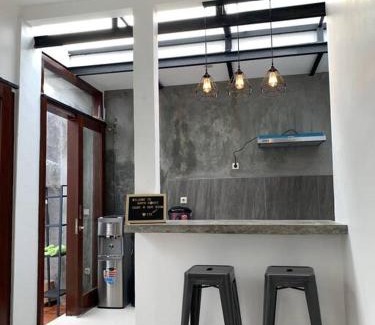 Kecamatan Kediri Villa | Davyn's House - Cozy and Private House in Lombok