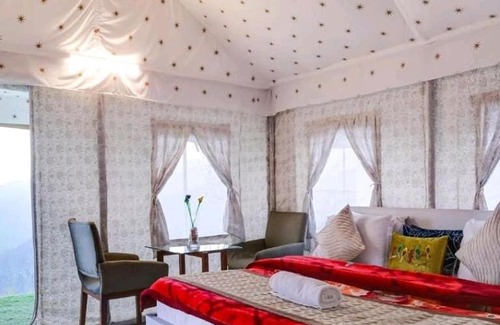 Shimla Bed & Breakfast | Dawn N Dusk Glamping tents with quintessential valley view