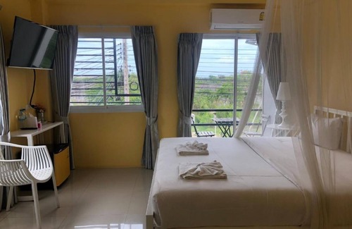 Saen Suk House | Day II Hotel