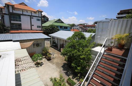Hai Ya Apartment | Day Off House Chiang Mai Near Walking Street