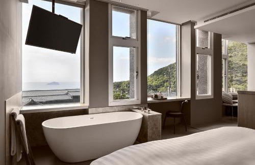 Ruifang Bed & Breakfast | Daybreak