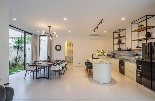 Pererenan Villa | DayDreamer Villa – 4BR Villa Walking Distance to the Beach