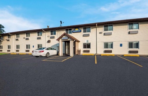 Ankeny Hotel | Days Inn by Wyndham Ankeny - Des Moines