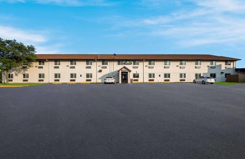 Ankeny Hotel | Days Inn by Wyndham Ankeny - Des Moines