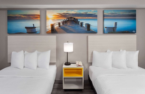 Woodlawn Hotel | Days Inn by Wyndham Baltimore Northwest