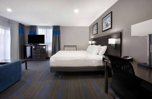 Barrie Hotel | Days Inn by Wyndham Barrie