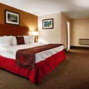 Breezewood Hotel | Days Inn by Wyndham Breezewood