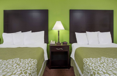 Calvert City Hotel | Days Inn by Wyndham Calvert City/Paducah East