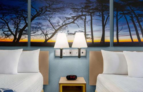 Canastota Hotel | Days Inn by Wyndham Canastota Verona