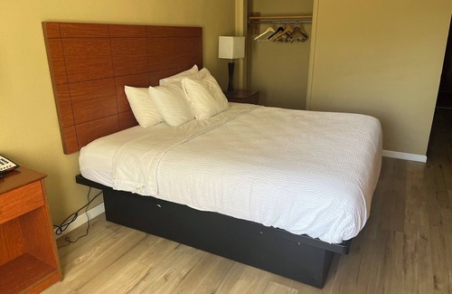 Cedartown Hotel | Days Inn by Wyndham Cedartown