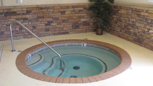 Coffeyville Hotel | Days Inn by Wyndham Coffeyville, Kansas