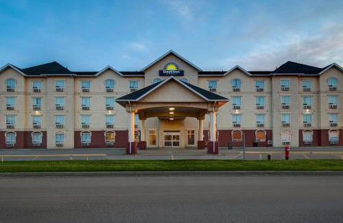 Dawson Creek Hotel | Days Inn by Wyndham Dawson Creek