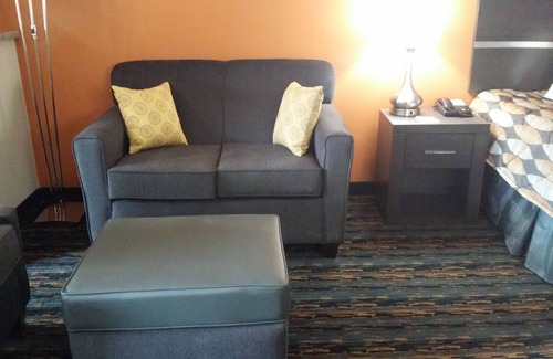 Dilley Hotel | Days Inn by Wyndham Dilley
