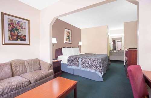 Dublin Hotel | Days Inn by Wyndham Dublin GA