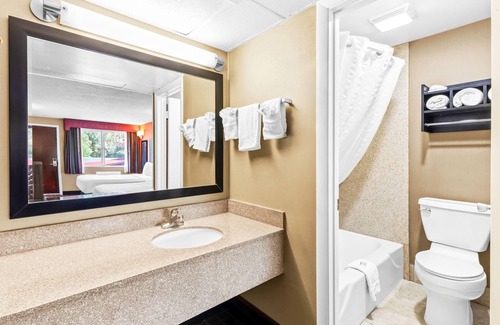 Elko Hotel | Days Inn by Wyndham Elko