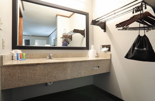 Foley Hotel | Days Inn by Wyndham Foley