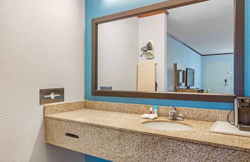 Foley Hotel | Days Inn by Wyndham Foley