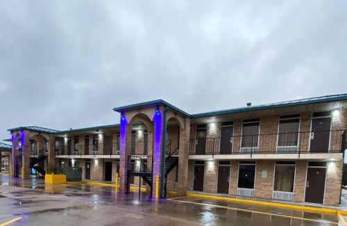 Forest Hotel | Days Inn by Wyndham Forest