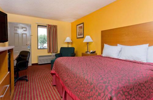 Franklin Hotel | Days Inn by Wyndham Franklin