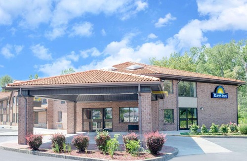 Geneva Hotel | Days Inn by Wyndham Geneva/Finger Lakes