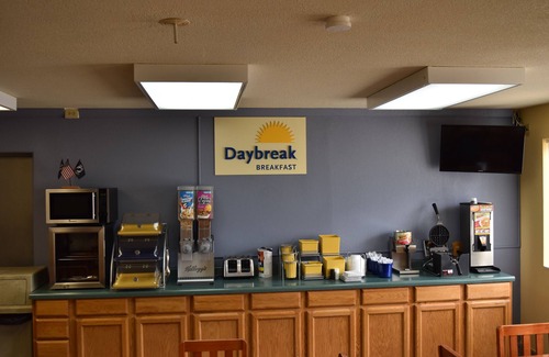 Grand Island Hotel | Days Inn by Wyndham Grand Island