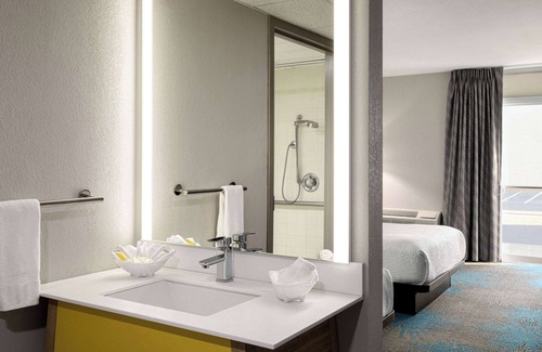 Grand Island Hotel | Days Inn by Wyndham Grand Island I-80