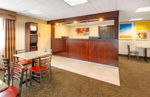 Grantville Hotel | Days Inn by Wyndham Grantville