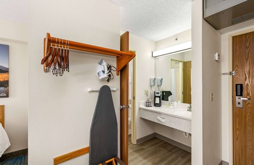 Great Falls Hotel | Days Inn by Wyndham Great Falls