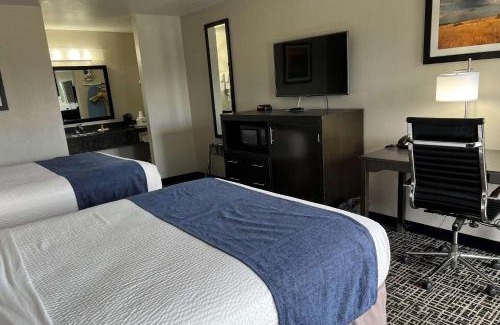 Grove Hotel | Days Inn by Wyndham Grove