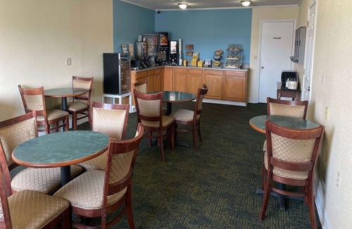 Hannibal Hotel | Days Inn by Wyndham Hannibal