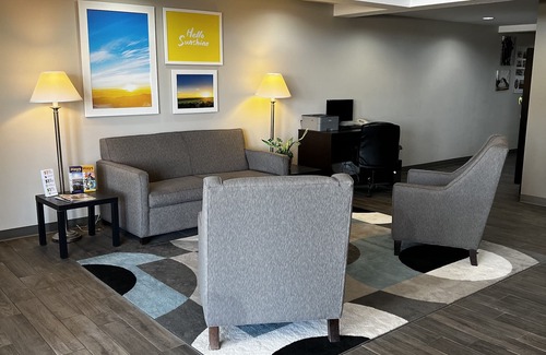 Hays Hotel | Days Inn by Wyndham Hays