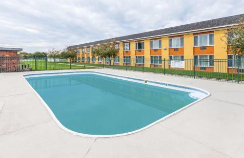 Holland Hotel | Days Inn by Wyndham Holland