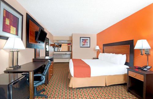 Independence Hotel | Days Inn by Wyndham Independence